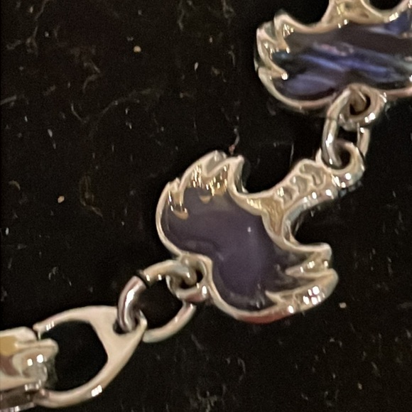 Vintage silver tone bracelet with 11 Abalone shell links & 33 Austrian crystals - Picture 8 of 14